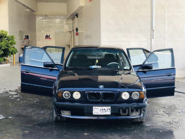 موديل 1993 525كه پس ديجيتال BMW