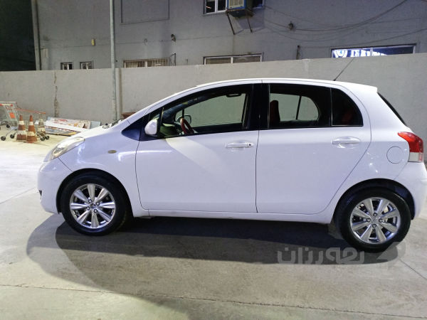 yaris 2010