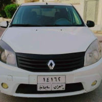 ڕینۆ ساندیرۆ مۆدیل 2010 