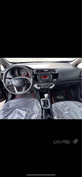 2017  KIA Rio  - 3