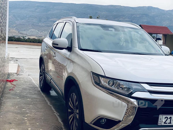 Mesio Boshi Outlander 2020