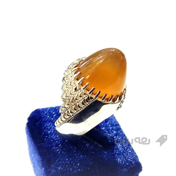 کارگای دروستکردنی زێڕ و زیو، به‌رد ، زێڕینگەری 