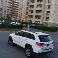 Jeep Grandcherokee 2014
V6   3.6L  4x4  Limited