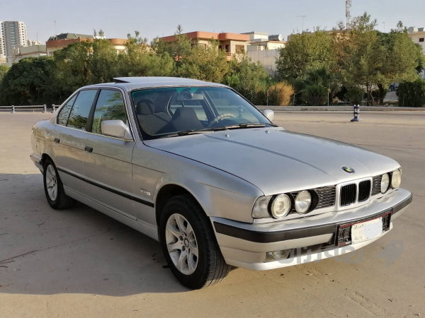 BMW - 6