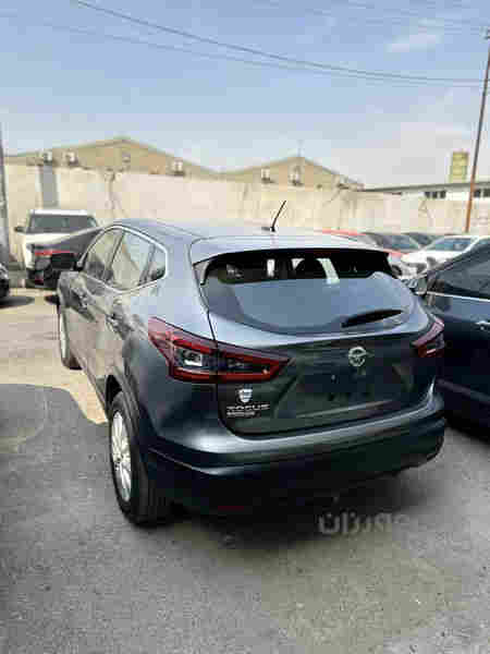 Nissan Rogue sports 2021 - 2