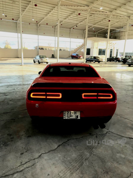دۆدج چاڵنجەر2017 RT  5.7L V8 - 2