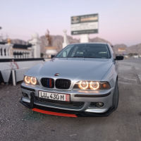 بیئێم مۆدیل 1997 کامل کراوە بە 2000
مەکینە 528 دیج