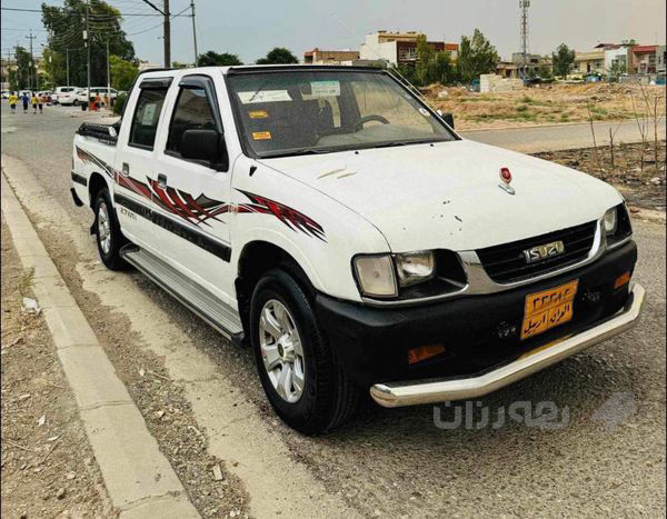 پیکاب ئاسوزو یابانی مۆدێل 2001