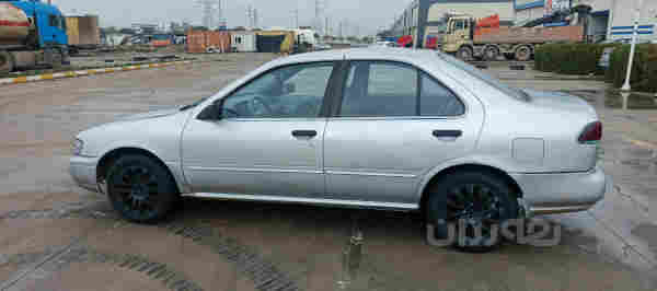 Nissan sunny  - 2