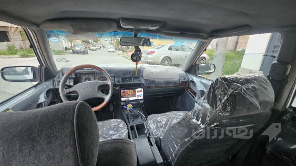 نيسان سدريك - 4