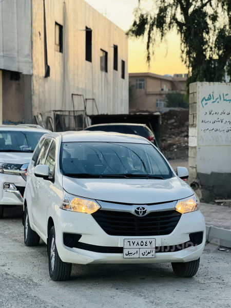 تویۆتا ئاڤێنزا 2018 - 2