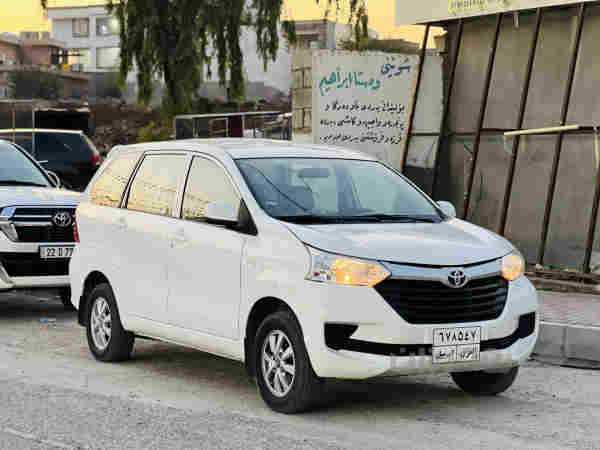 تویۆتا ئاڤێنزا 2018 - 4
