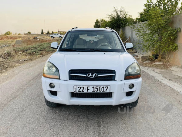 هۆندا تکسۆن مۆدێل 2010 بێ بۆیاغ