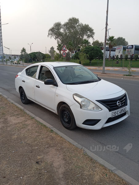 سەنی لاکشمیبای دوو پارچە بۆیاغی هەیە  - 4
