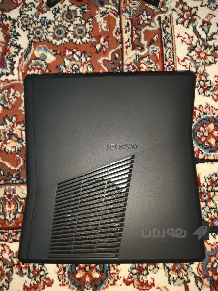 Xbox 360 S - 6