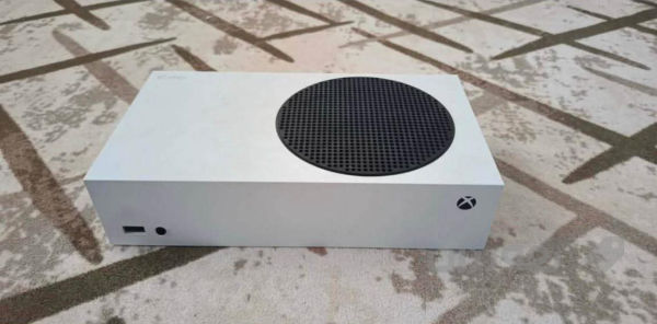 ئێکسبۆکس سیریەس ئێس مۆدێل 2020  - 2