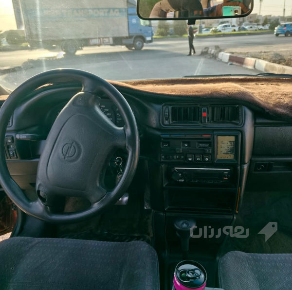 ڤیکترا تۆماتیک 1995 - 3