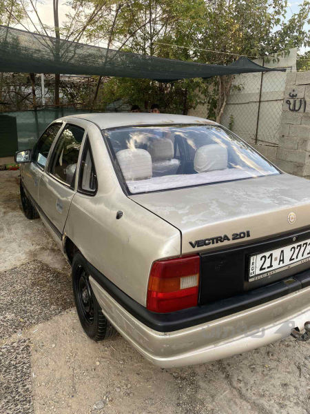 ئۆپل فیترا مۆدێل1990بێ ڵێدران گێر ئۆتۆماتیک - 5