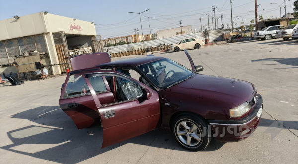 ڤیکترا 1995 تۆماتیک