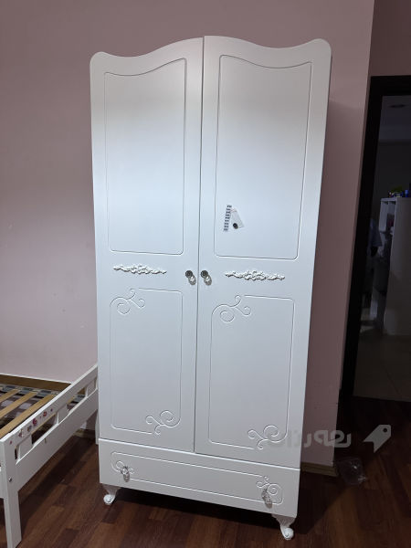 ژوری نوستنی منداڵ - 3