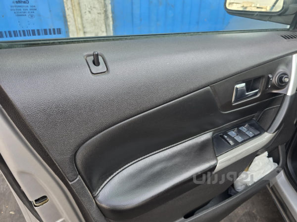 Ford Edge2011 - 3