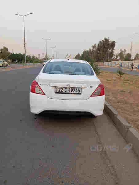 سەنی لاکشمیبای دوو پارچە بۆیاغی هەیە  - 2