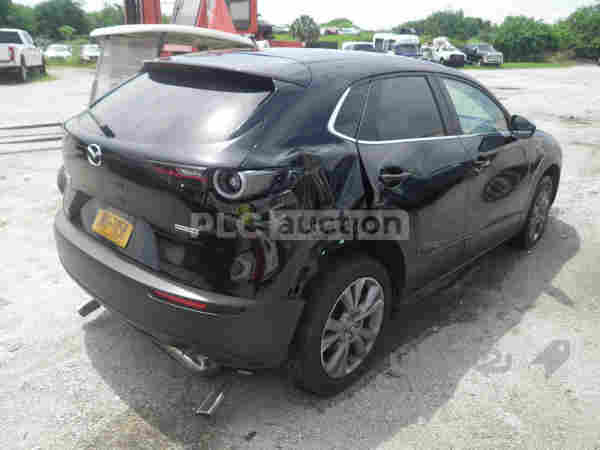 مازدا CX-30  - 4
