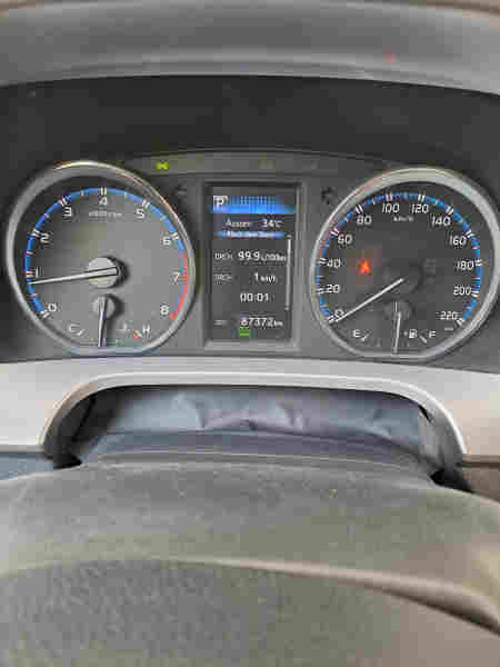 تويوتا VX.    RAV 4    مۆدێل 2017 ئۆتۆمبێلێکی ز - 5
