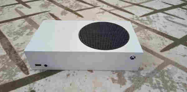 ئێکسبۆکس سیریەس ئێس مۆدێل 2020  - 2