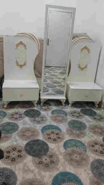 تاخم سیسەم و کانتۆر کە پێکهاووە لە حەوت پارچە زۆر پاکە و تا ئێستا نەکراوە و هەر لە شوێنی خۆیەتی - 5