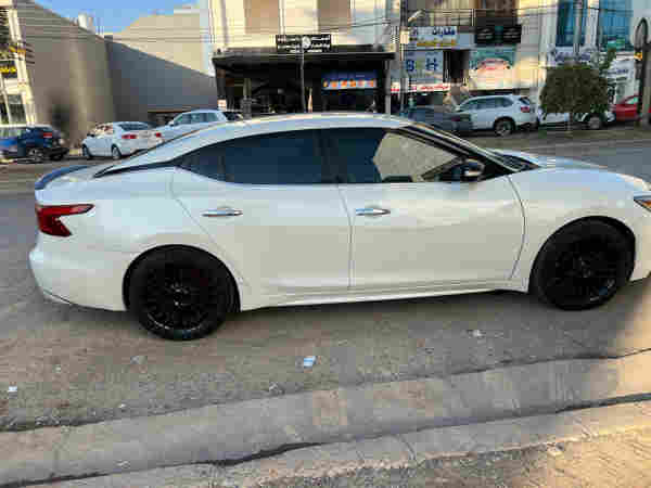 Nissan maxima SR mednight 2016 - 4