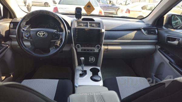 Toyota Camry شاشە، کامێرای پێشەوە ، کامێرای دواوە 