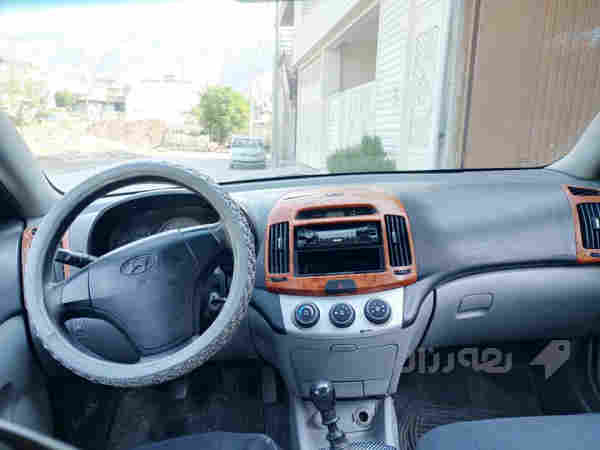 هۆندا ئەلێنترا مۆدێل 2012 - 2