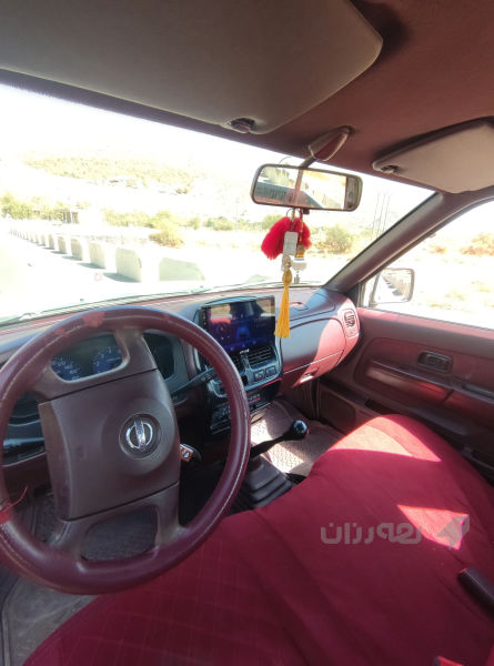 نیسان بیکاب  - 6