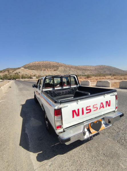 نیسان بیکاب  - 4