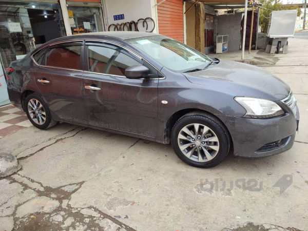 نیسان سێنترا