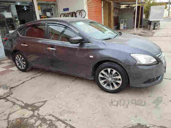 نیسان سێنترا