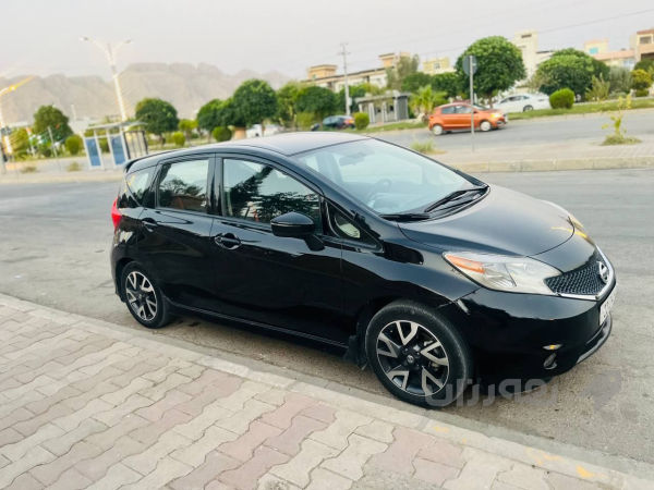 Versa 2017 - 5