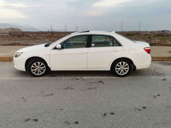 بی وایدی f7 مۆدیل 2014 - 3