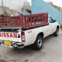 Nissan 2002