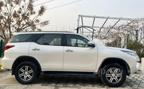 تۆیۆتا فۆرچنەر  - 6