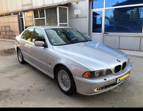 530! BMW 2003