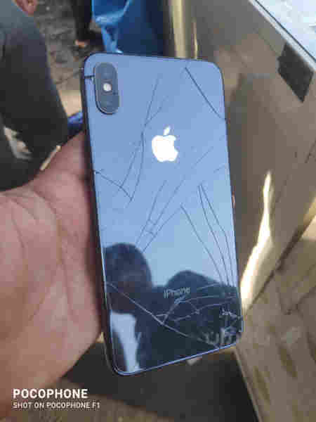 iPhone xs max - 2