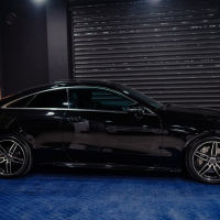 Mercedes benz E300