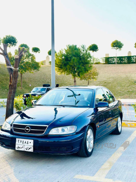 ئۆپل ئۆمێگا 2001