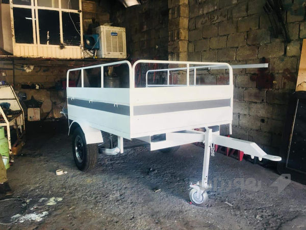 عارەبانەی دوای سەیارە بۆ فرۆشتن