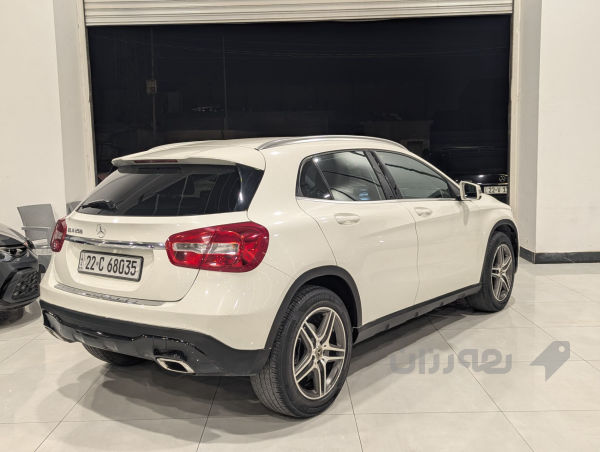 Mercedes benz GLA250 2018 - 4
