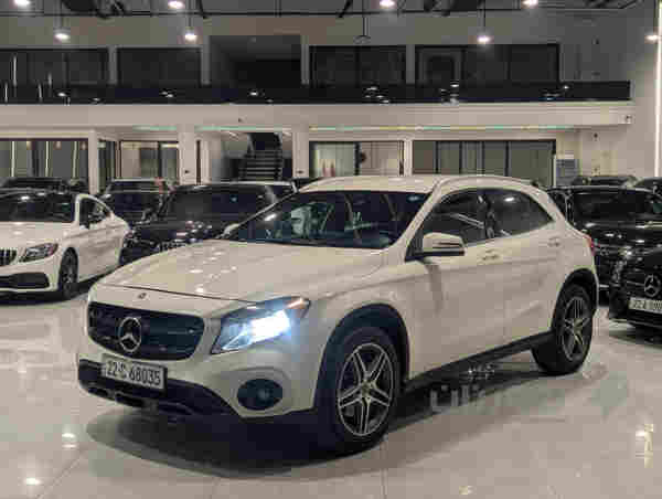 Mercedes benz GLA250 2018 - 6