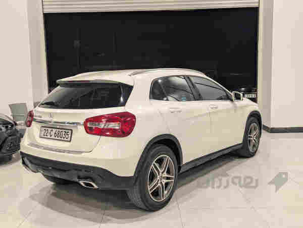 Mercedes benz GLA250 2018 - 4
