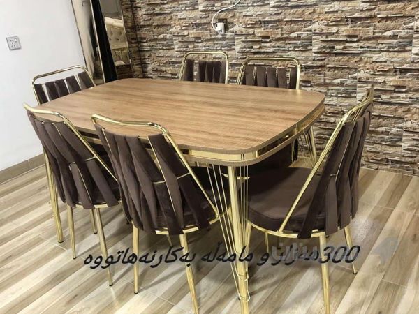  مێزی نان خواردن بۆ فرۆشتن